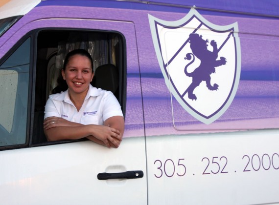Friendly-and-convenient-pickup-and-delivery-service